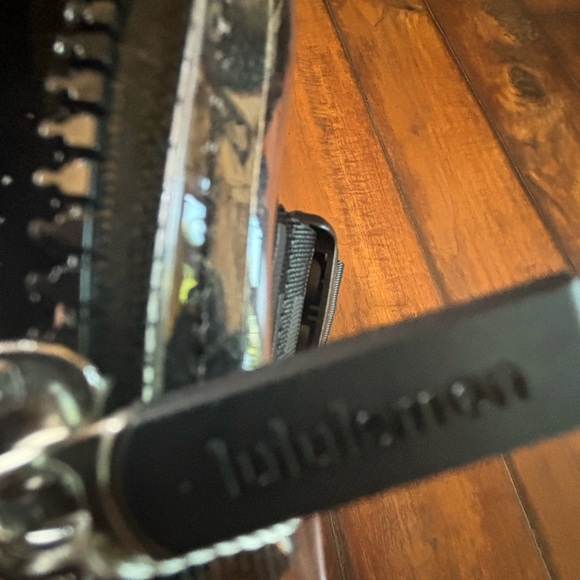 New Lululemon Clear Everywhere Belt Bag - Picture 6 of 7